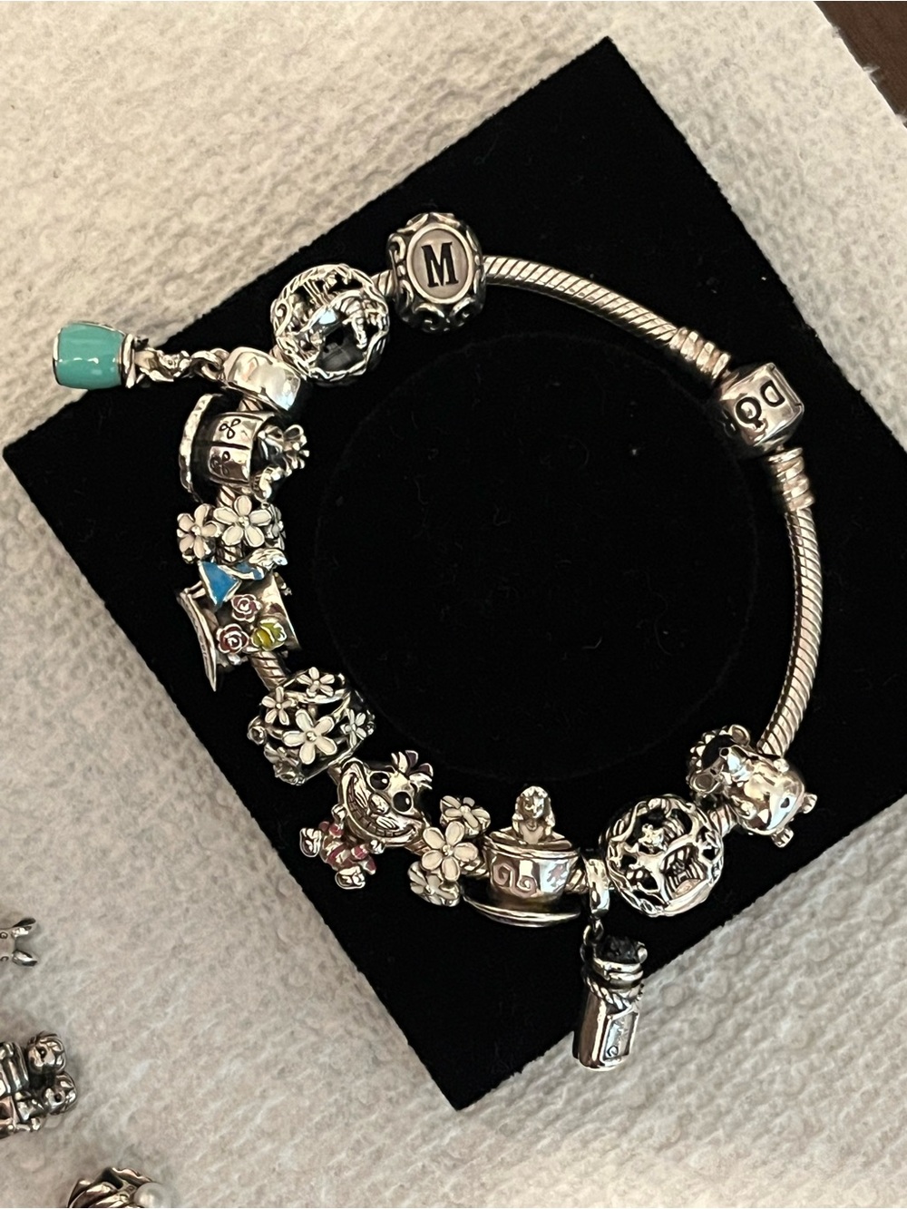 Pandora Alice in Wonder Charm Bracelet With Chamilia Ohmbeads and Moress Charms